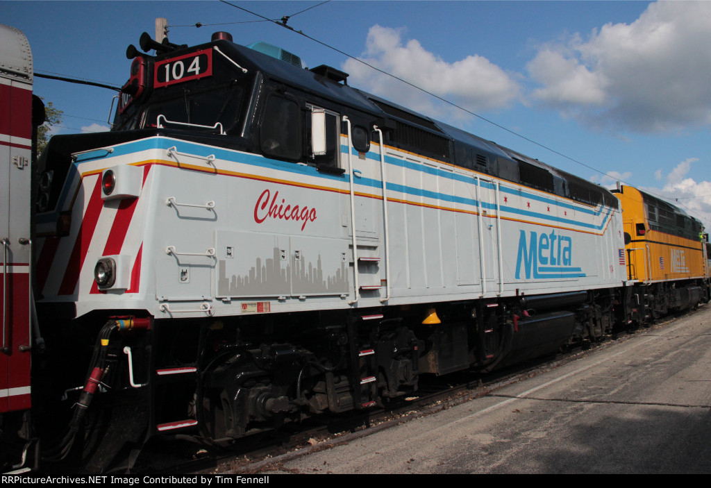 Metra #104